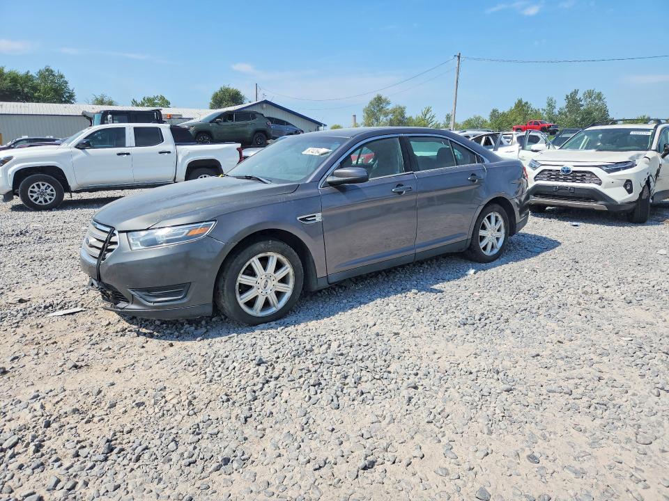 Снимка 1 от търг – 2013 FORD TAURUS с VIN 1FAHP2E88DG103937