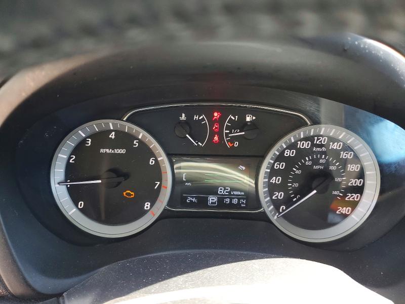 Photo 9 from auction – 2015 NISSAN SENTRA with VIN 3N1AB7AP8FL645996