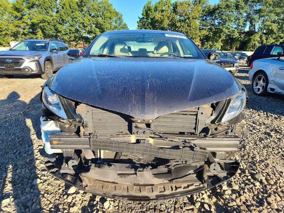 Снимка 5 от търг – 2016 LINCOLN MKZ с VIN 3LN6L2JK7GR633713