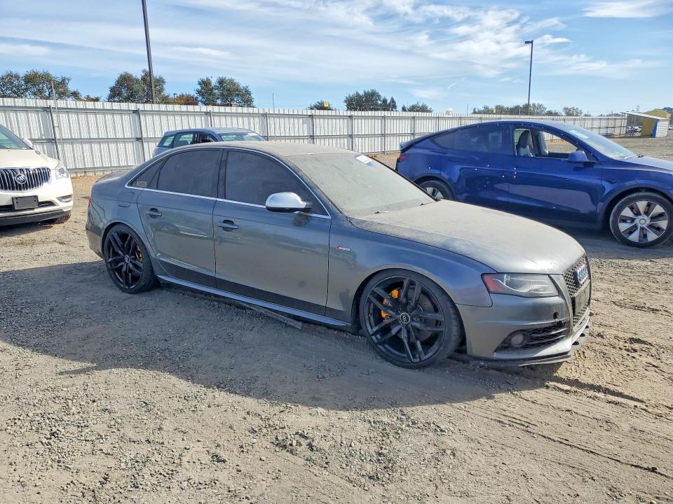 Photo 4 from auction – 2012 AUDI S4 with VIN WAUBGAFL4CA114560