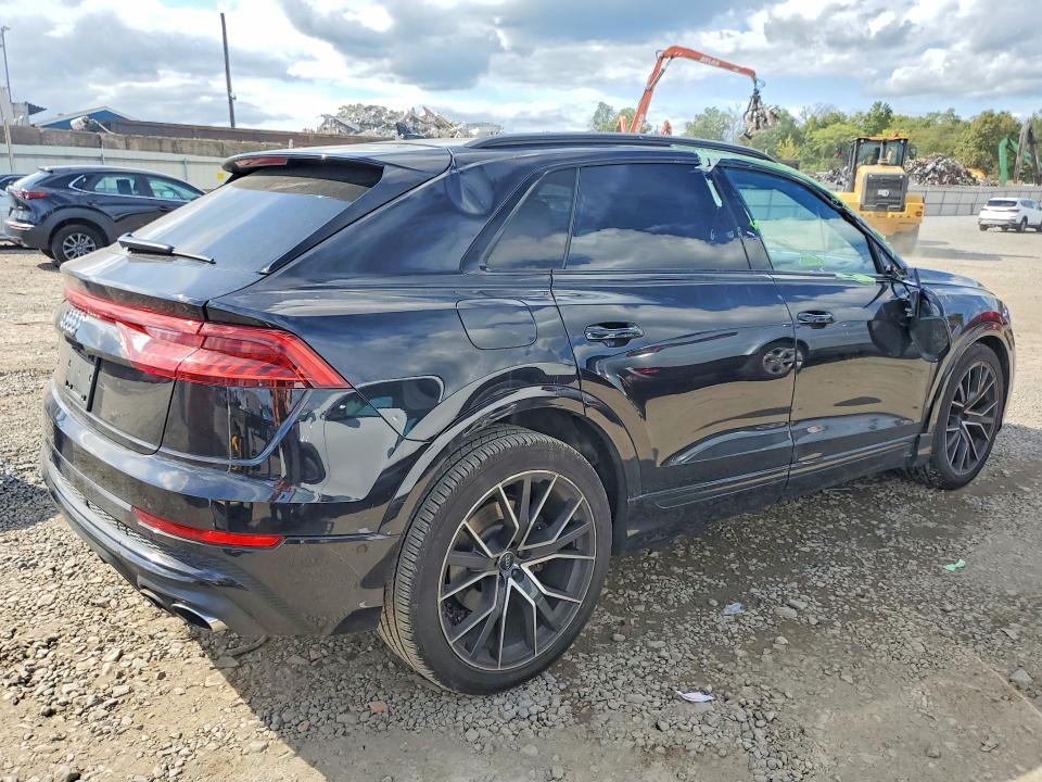 Photo 3 from auction – 2020 AUDI SQ8 with VIN WA1CWAF16LD027423
