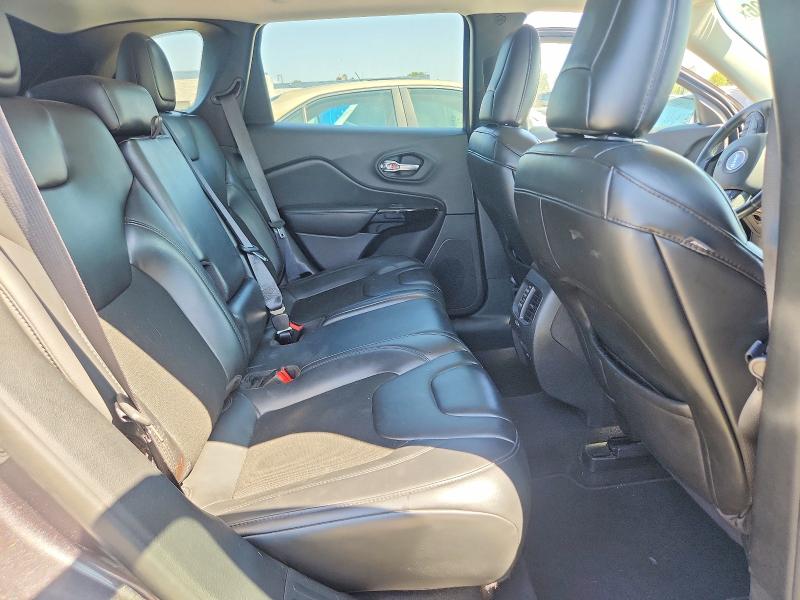Снимка 11 от търг – 2020 JEEP CHEROKEE с VIN 1C4PJLLB7LD514998