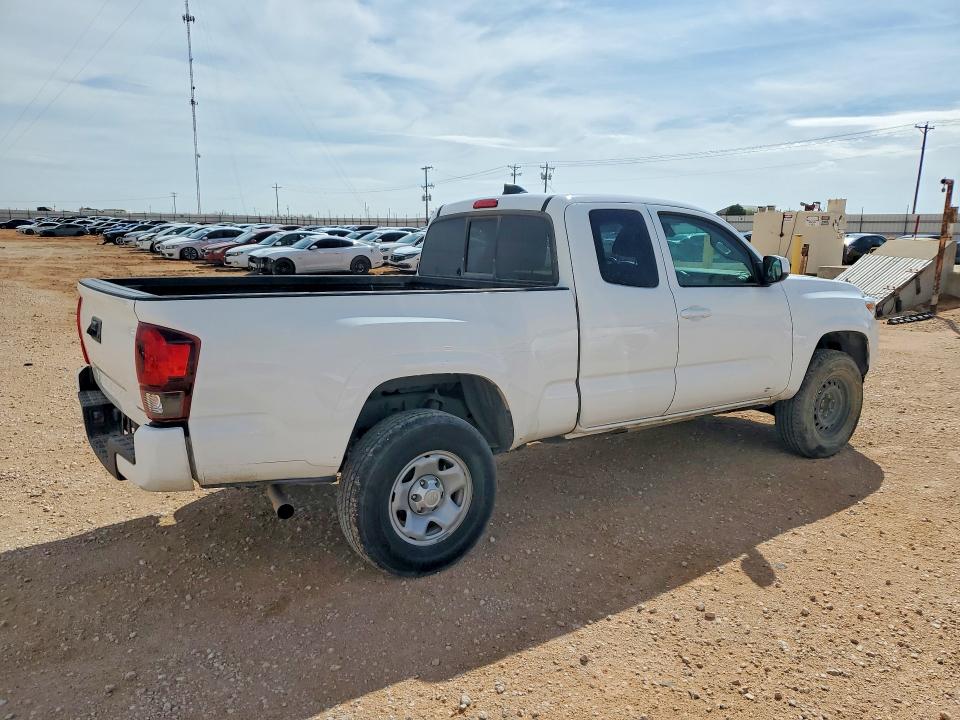 Photo 3 from auction – 2023 TOYOTA TACOMA with VIN 3TYRX5GN6PT082703