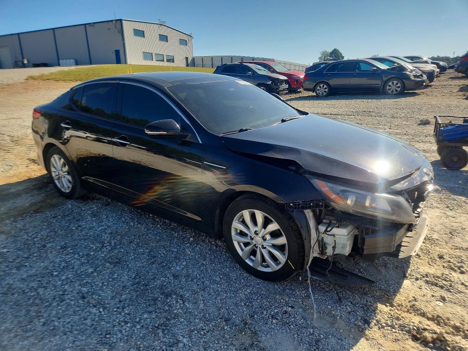 Foto 4 de la subasta – 2015 KIA OPTIMA con VIN 5XXGN4A73FG368621