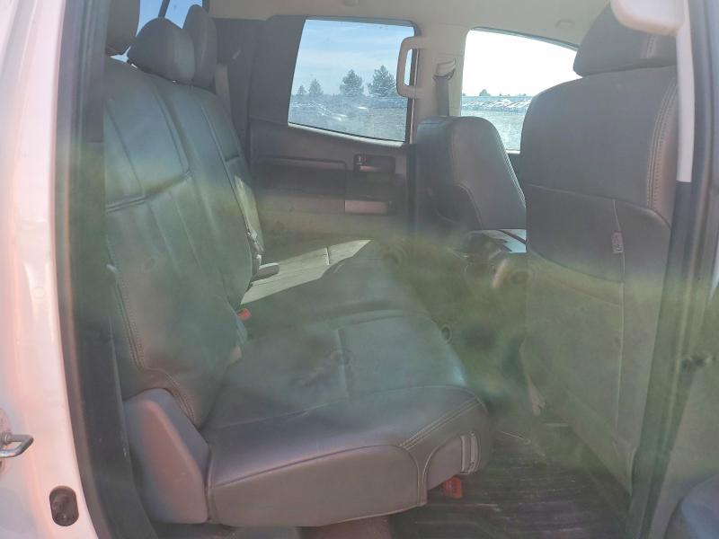 Photo 10 from auction – 2010 TOYOTA TUNDRA with VIN 5TFUM5F17AX010262