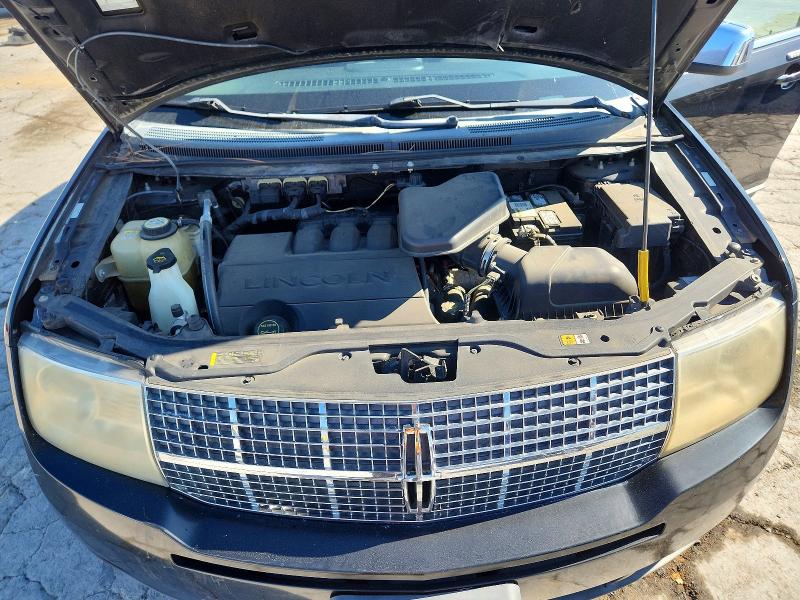 Снимка 12 от търг – 2007 LINCOLN MKX с VIN 2LMDU88CX7BJ15328