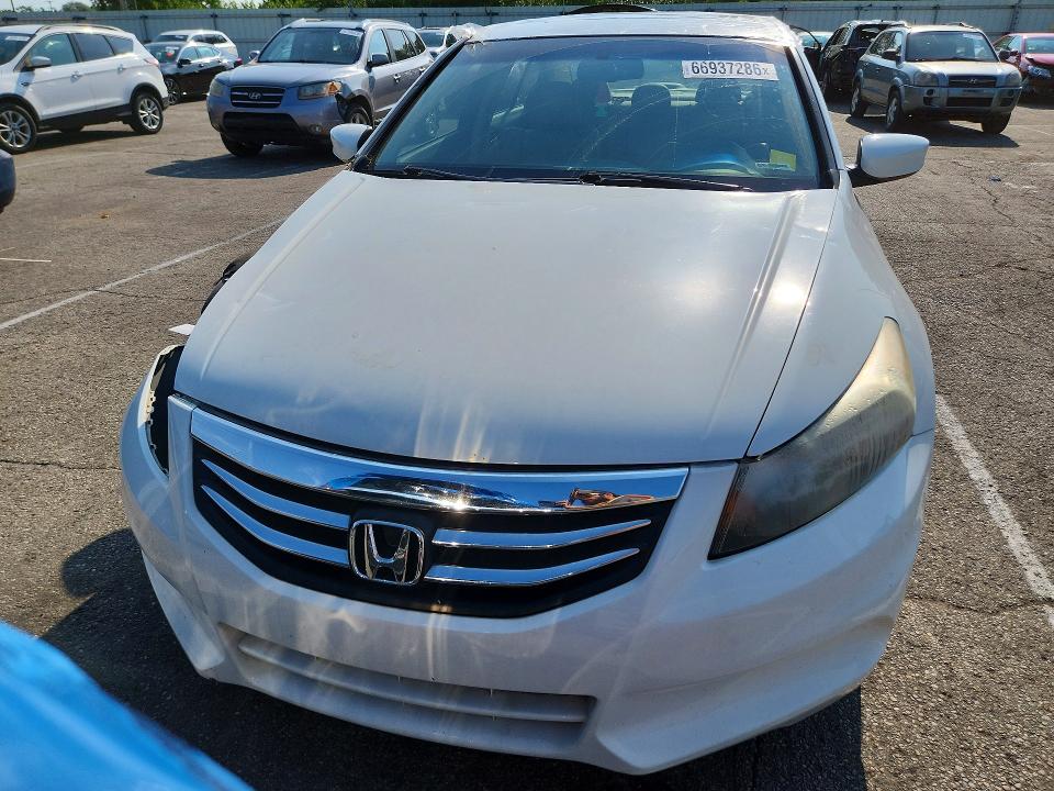 Photo 5 from auction – 2012 HONDA ACCORD with VIN 1HGCP2F8XCA095829