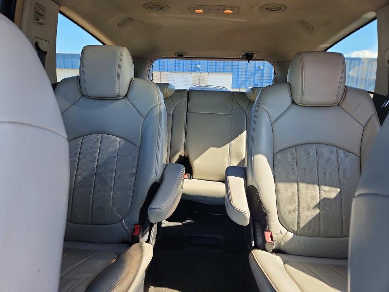Photo 10 from auction – 2009 CHEVROLET TRAVERSE with VIN 1GNEV33DX9S133042