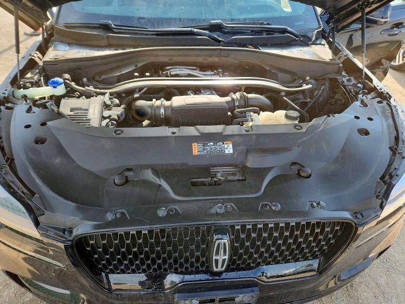 Photo 11 from auction – 2023 LINCOLN AVIATOR with VIN 5LM5J7XC9PGL14915
