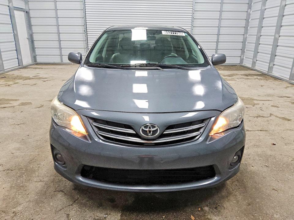 Photo 5 from auction – 2013 TOYOTA COROLLA with VIN 2T1BU4EE1DC929733