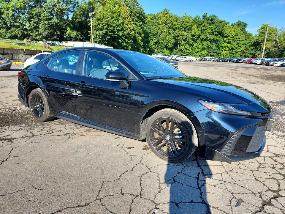 Photo 4 from auction – 2025 TOYOTA CAMRY with VIN 4T1DBADK3SU004418