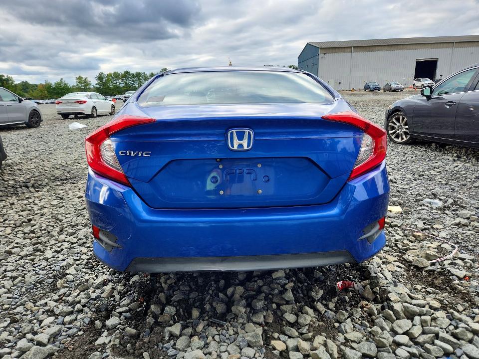 Photo 6 from auction – 2018 HONDA CIVIC with VIN 2HGFC2F5XJH604685