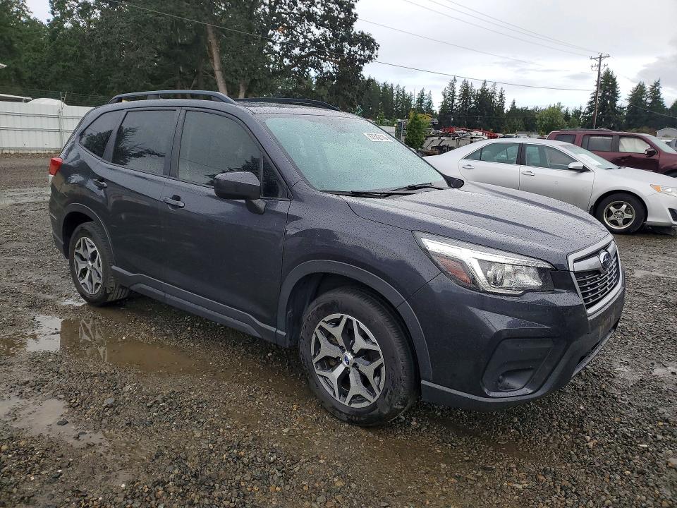 Photo 4 from auction – 2019 SUBARU FORESTER with VIN JF2SKAECXKH419538