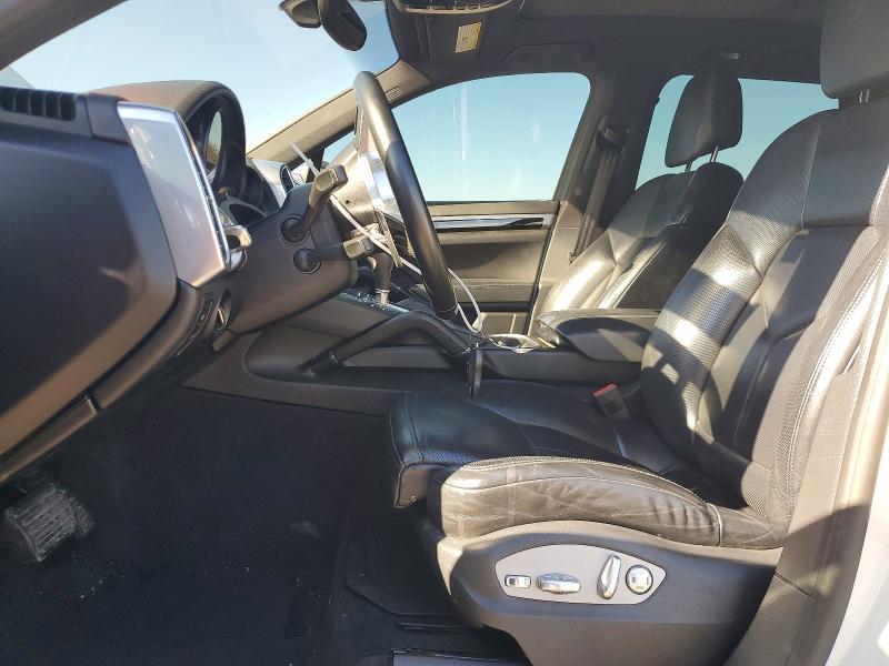Photo 7 from auction – 2017 PORSCHE CAYENNE with VIN WP1AA2A26HKA87933