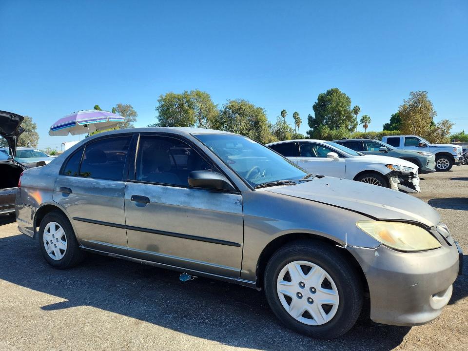 Photo 4 from auction – 2005 HONDA CIVIC with VIN 2HGES16325H586096