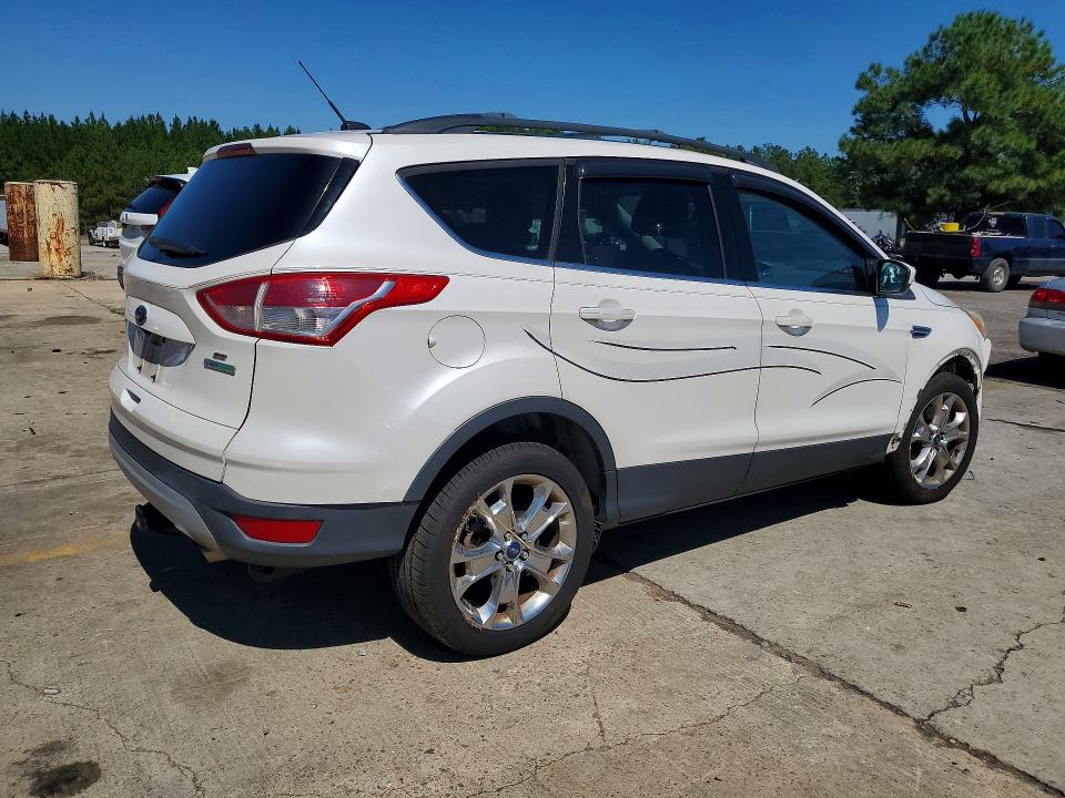 Снимка 3 от търг – 2014 FORD ESCAPE с VIN 1FMCU0G95EUC39982