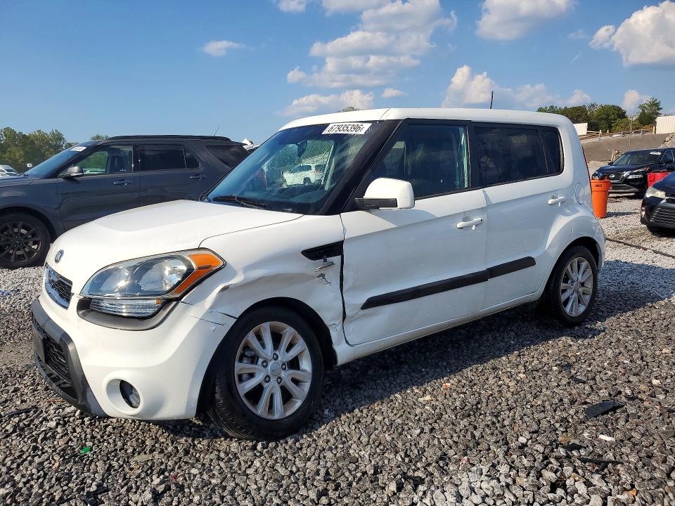 KIA SOUL 2013 с VIN KNDJT2A59D7576782 - Фото с аукциона
