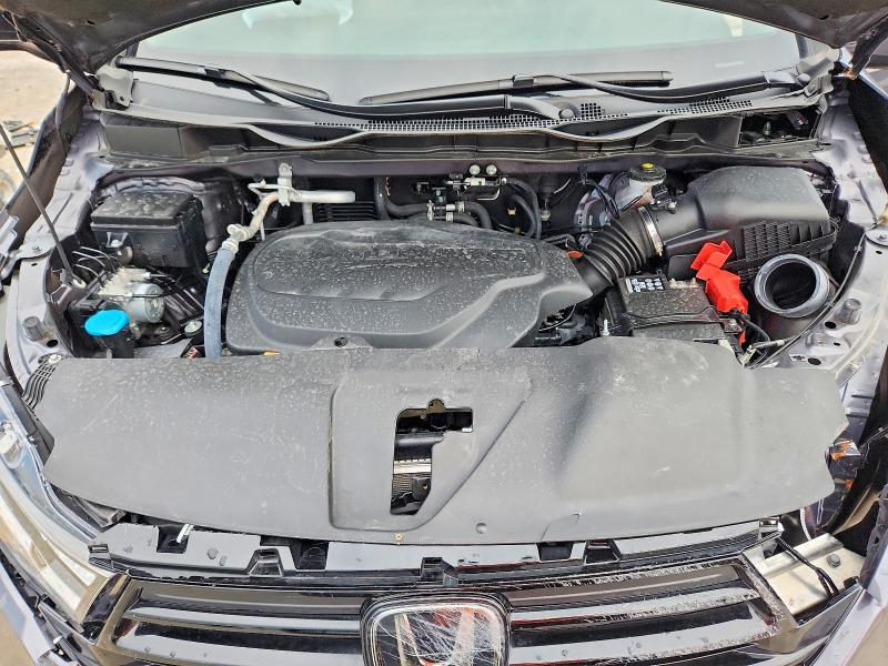 Photo 12 from auction – 2024 HONDA ODYSSEY with VIN 5FNRL6H62RB002809