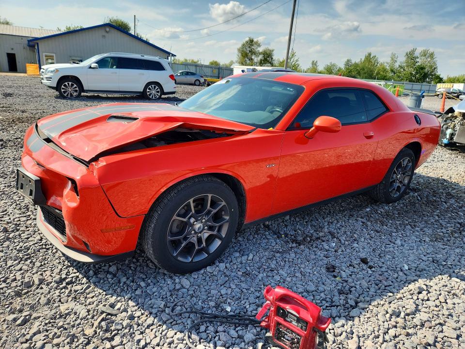 DODGE CHALLENGER 2018 с VIN 2C3CDZGGXJH323076 - Фото с аукциона