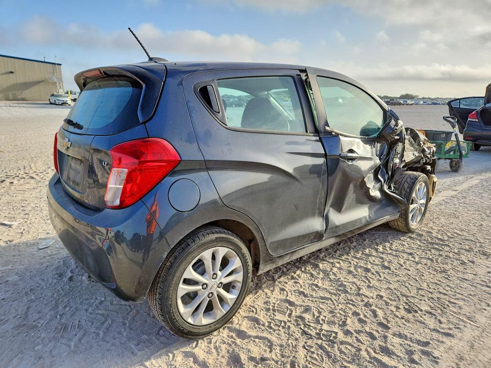 Снимка 3 от търг – 2020 CHEVROLET SPARK с VIN KL8CD6SA7LC419999