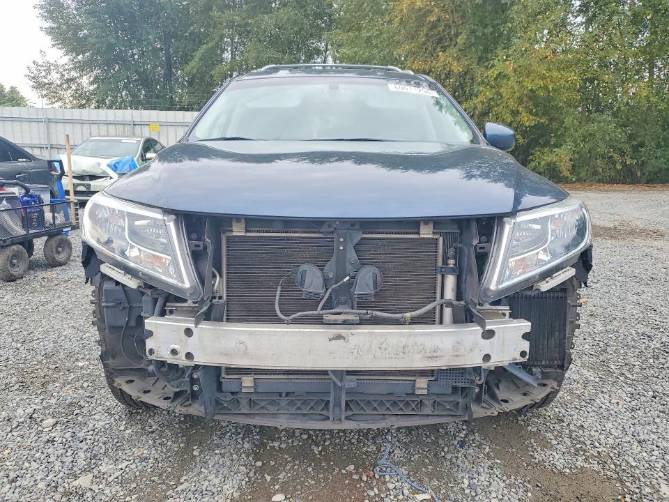 Photo 5 from auction – 2014 NISSAN PATHFINDER with VIN 5N1AR2MMXEC686567