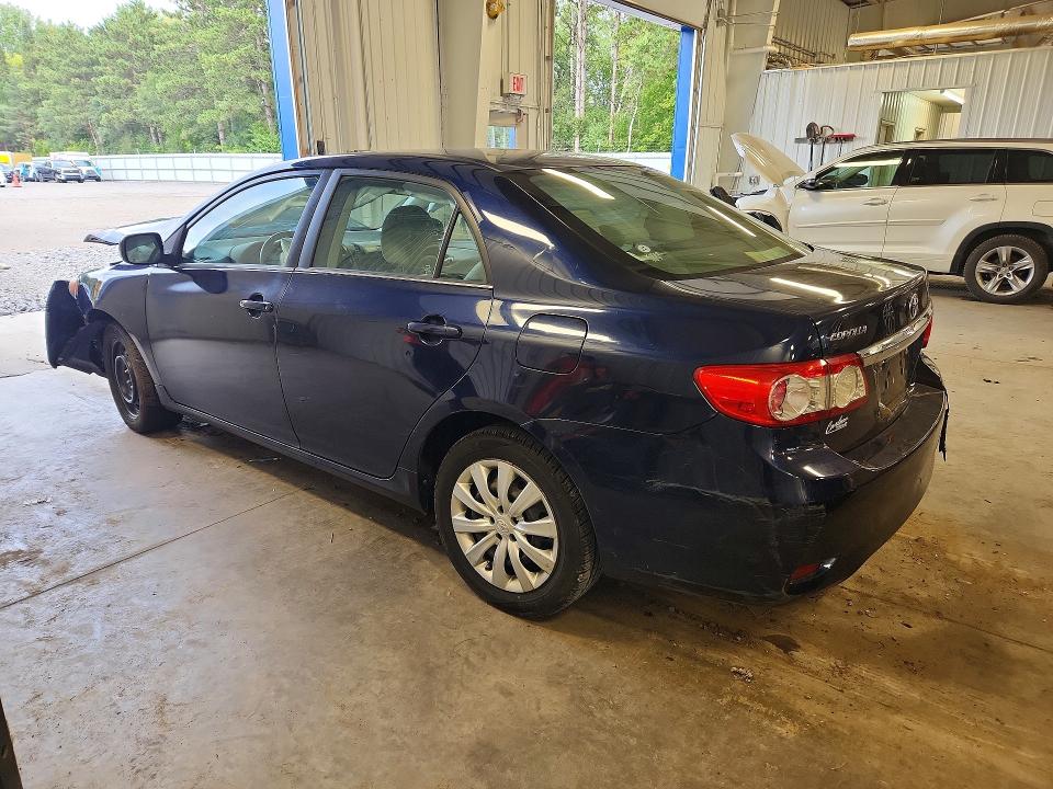 Снимка 2 от търг – 2013 TOYOTA COROLLA с VIN 2T1BU4EE1DC989169