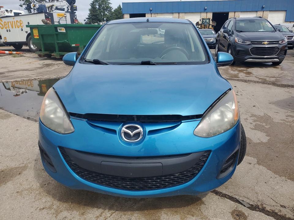 Photo 5 from auction – 2011 MAZDA MAZDA2 with VIN JM1DE1HY4B0114797