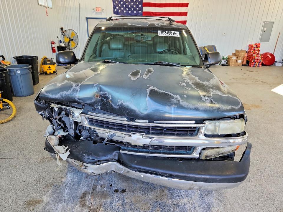 Снимка 5 от търг – 2003 CHEVROLET TAHOE с VIN 1GNEC13Z73J199096