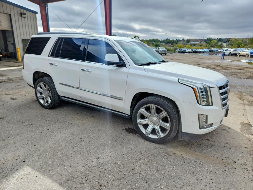 Снимка 4 от търг – 2017 CADILLAC ESCALADE с VIN 1GYS4CKJXHR366781