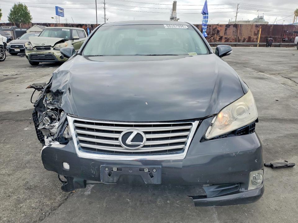 Фото 5 с аукциона – 2011 LEXUS ES с VIN JTHBK1EG0B2431457
