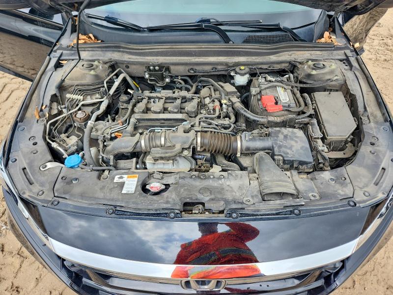 Снимка 11 от търг – 2019 HONDA ACCORD с VIN 1HGCV1F19KA042542
