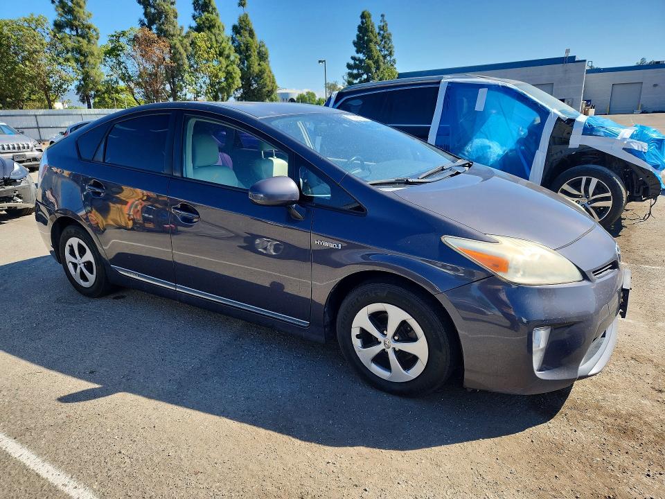 Zdjęcie 4 z aukcji – 2012 TOYOTA PRIUS z VIN JTDKN3DU9C1614004