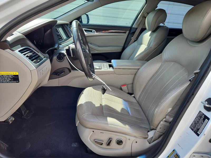 Photo 7 from auction – 2016 HYUNDAI GENESIS with VIN KMHGN4JEXGU119352