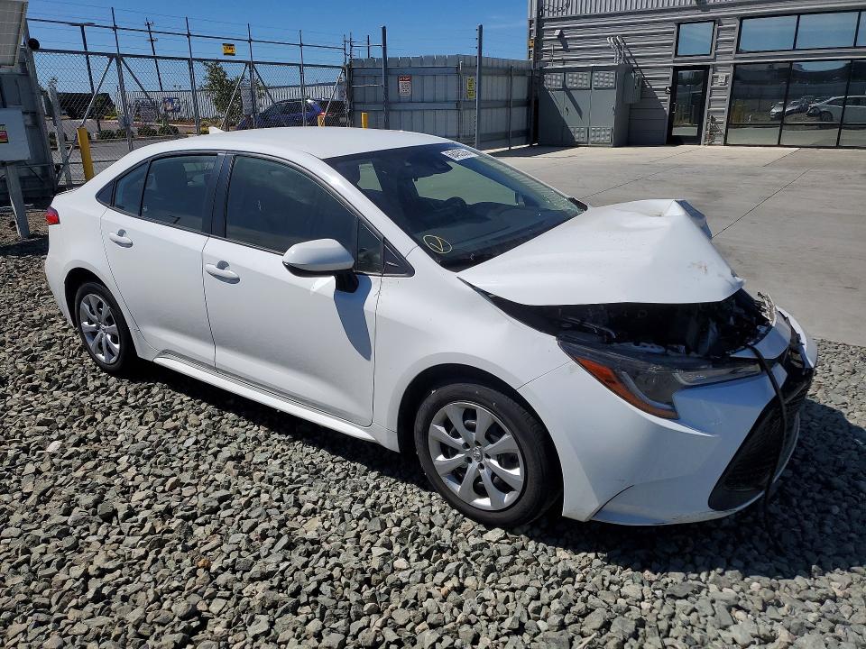 Photo 4 from auction – 2022 TOYOTA COROLLA with VIN JTDEPMAE1N3016801