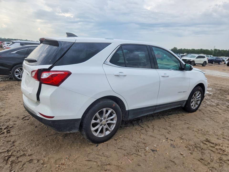 Photo 3 from auction – 2018 CHEVROLET EQUINOX with VIN 3GNAXJEV8JS585938
