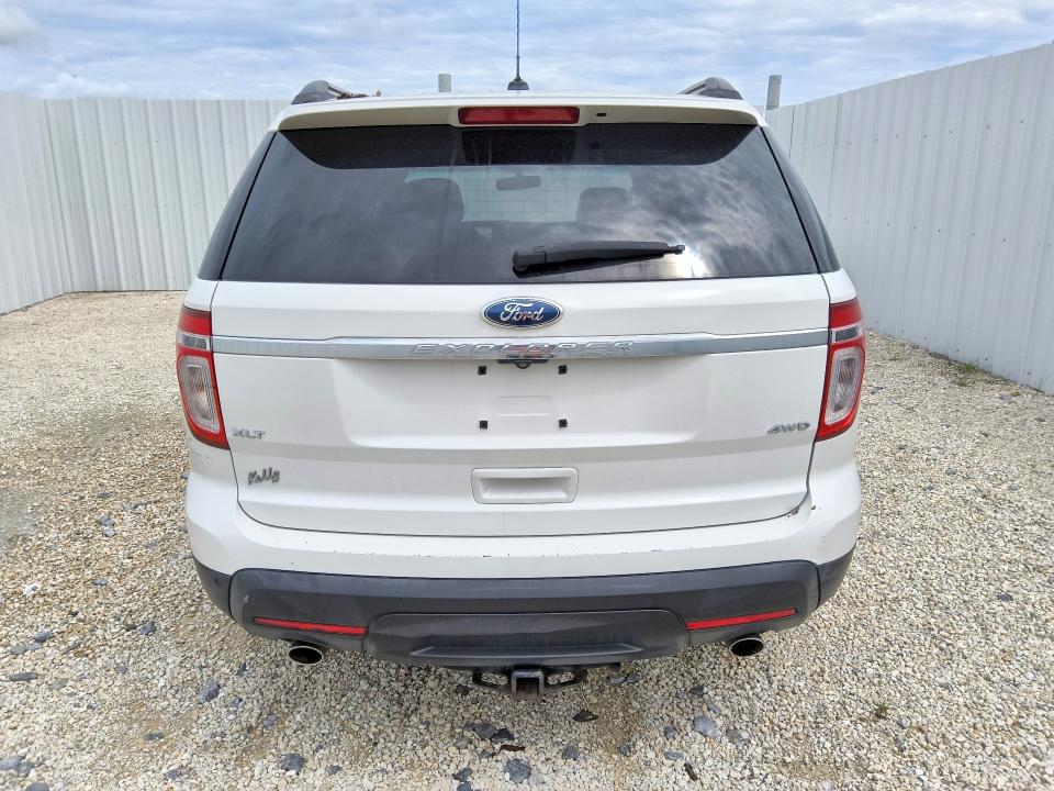 Photo 6 from auction – 2012 FORD EXPLORER with VIN 1FMHK8D87CGA96812