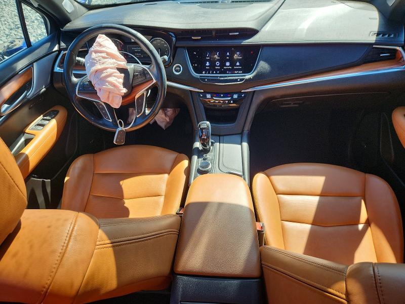 Снимка 8 от търг – 2023 CADILLAC XT5 с VIN 1GYKNDR45PZ150404