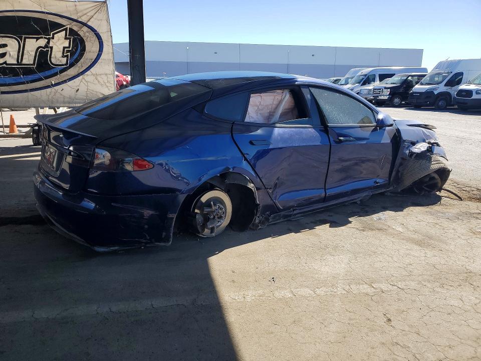 Zdjęcie 3 z aukcji – 2021 TESLA MODEL S z VIN 5YJSA1E53MF428295