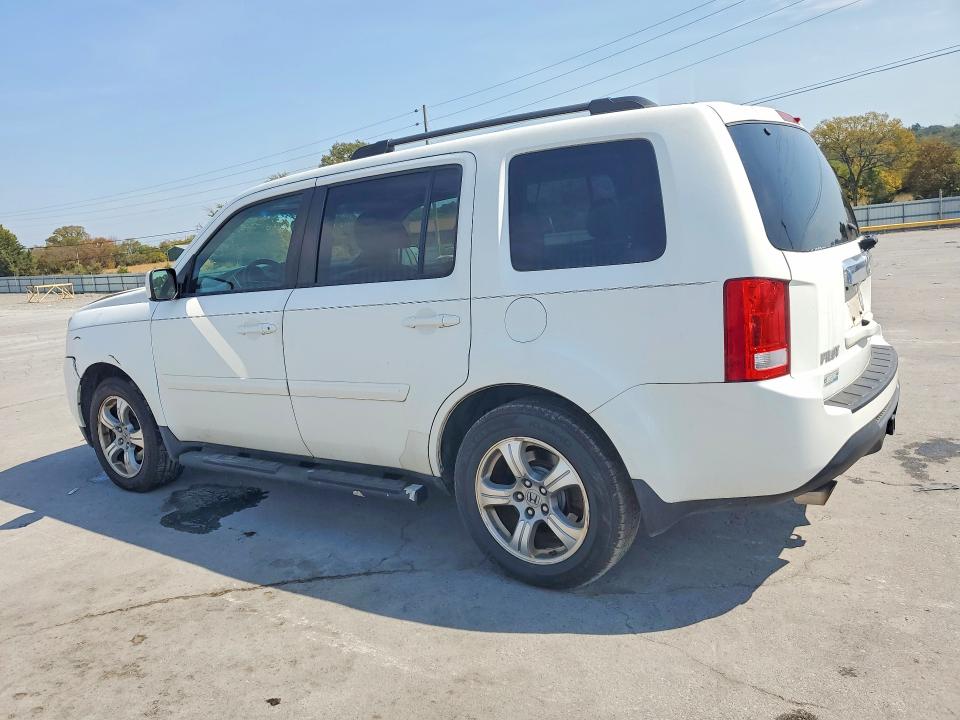 Photo 2 from auction – 2013 HONDA PILOT with VIN 5FNYF4H51DB047330