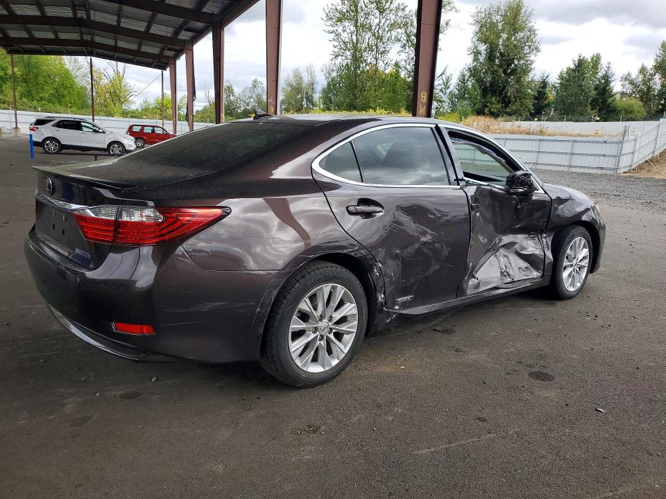 Photo 3 from auction – 2013 LEXUS ES with VIN JTHBW1GG4D2021135