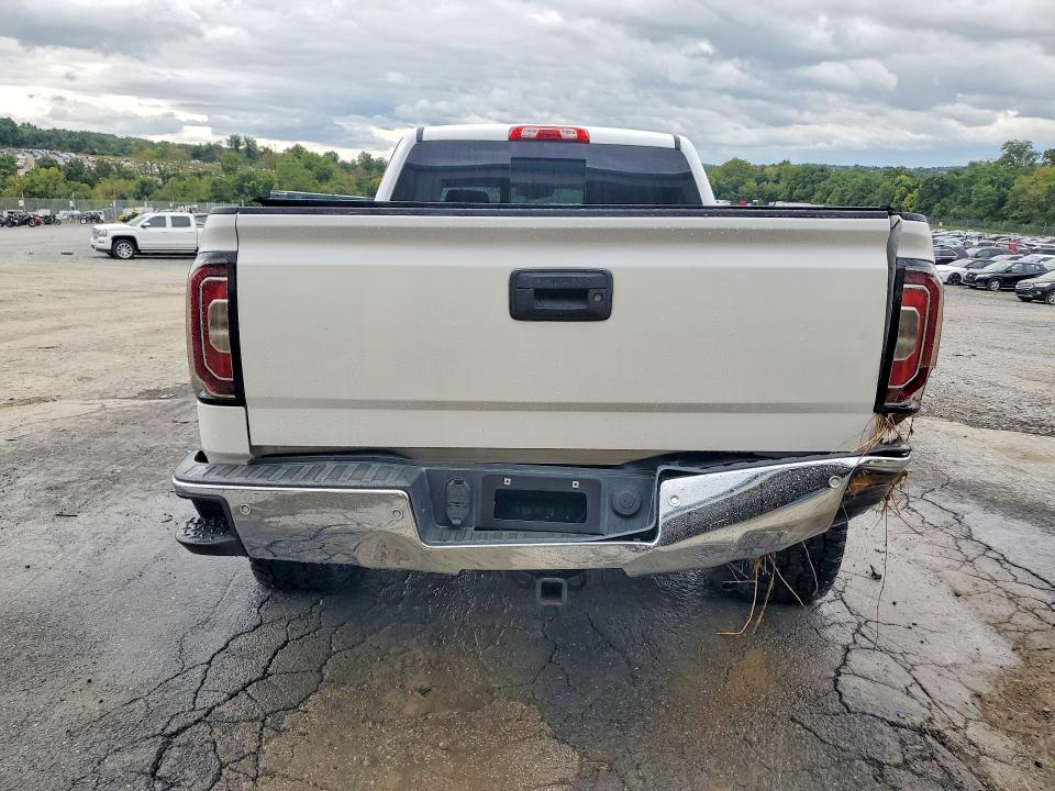 صورة رقم 6 من المزاد - 2016 GMC SIERRA مع VIN 3GTU2NEC8GG230774