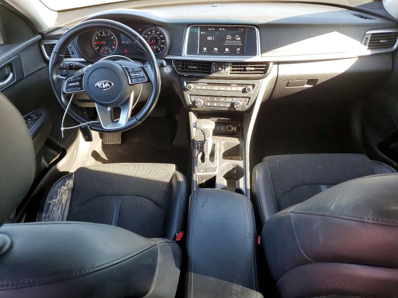 Photo 8 from auction – 2019 KIA OPTIMA with VIN 5XXGT4L36KG318063