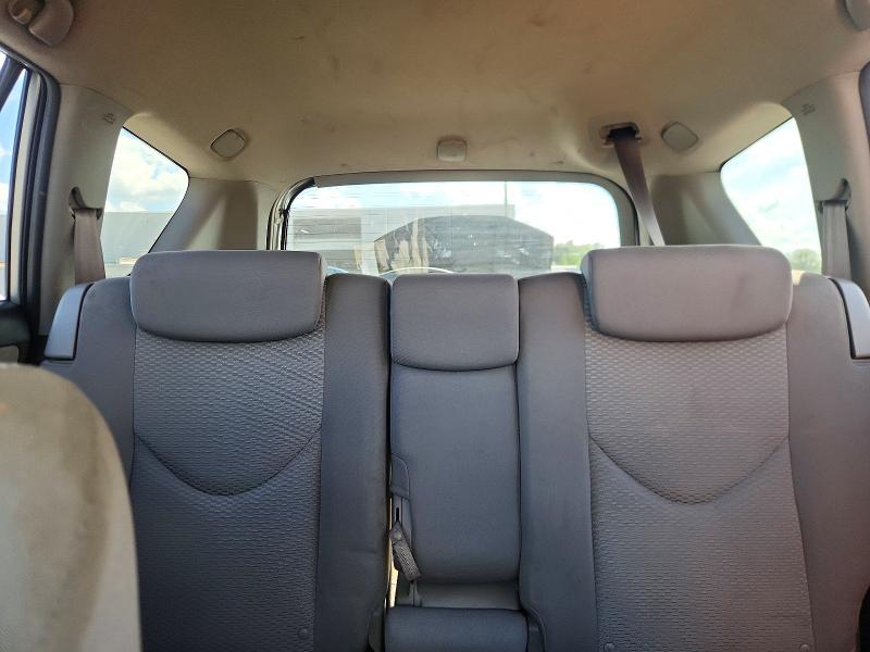 Photo 10 from auction – 2006 TOYOTA RAV4 with VIN JTMBD31V965004617
