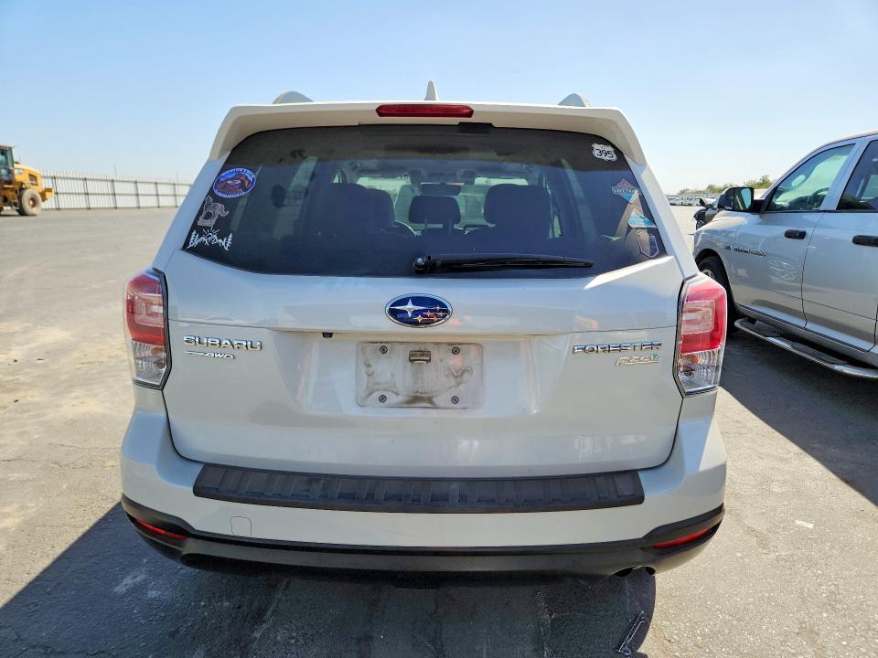 صورة رقم 6 من المزاد - 2017 SUBARU FORESTER مع VIN JF2SJAGC0HH571174