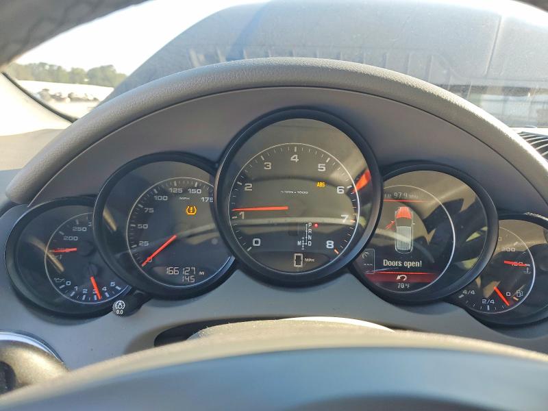 Photo 9 from auction – 2011 PORSCHE CAYENNE with VIN WP1AA2A22BLA00904