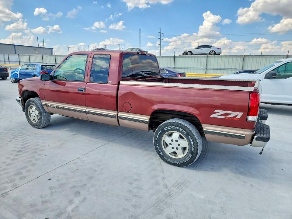 Photo 2 from auction – 1998 CHEVROLET GMT-400 with VIN 2GCEK19R1W1138232