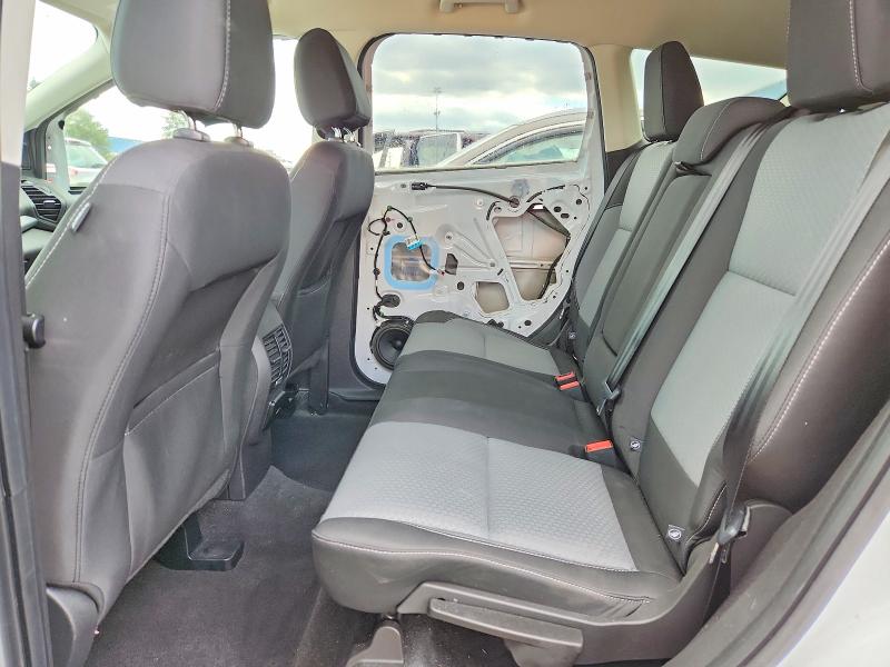 Photo 11 from auction – 2017 FORD ESCAPE with VIN 1FMCU9GD2HUC09948