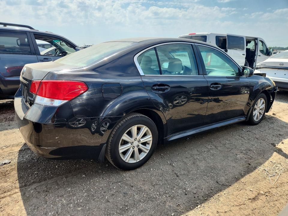 Photo 3 from auction – 2011 SUBARU LEGACY with VIN 4S3BMCC61B3262660