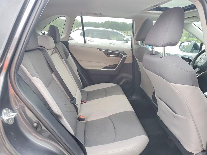 Снимка 11 от търг – 2020 TOYOTA RAV4 HYBRID с VIN 2T3RWRFV1LW076940