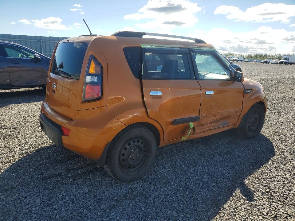 Photo 3 from auction – 2010 KIA SOUL with VIN KNDJT2A20A7186235